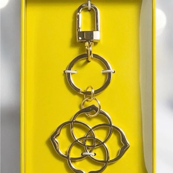 Kendra Scott Dira Medallion Keychain - Picture 3 of 3